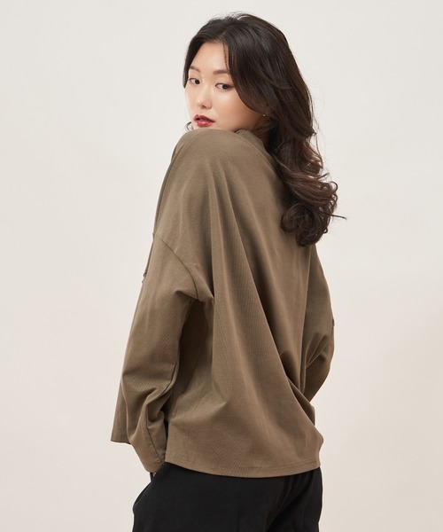 ROCOCO(ロココ)の「オシャレデザインルーズカットソー(Tシャツ/カットソー・レディース・カーキ/ブラック/グリーン・M~L)」の5枚目の写真