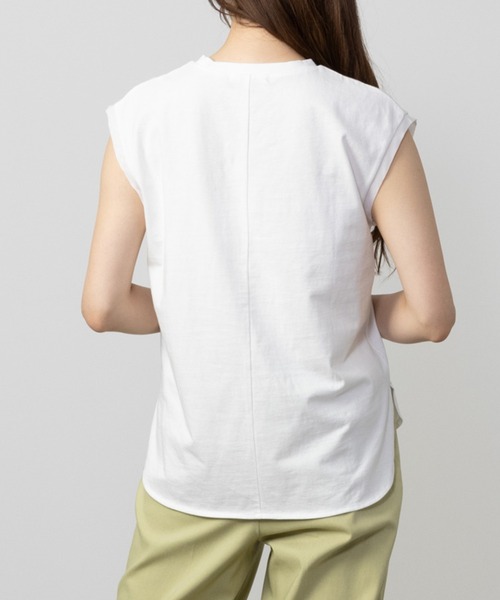 HusHusH（ハッシュアッシュ）の「HusHusH ハッシュアッシュ シルケット スリーブレスプルオーバー（Tシャツ/カットソー・レディース・グレイッシュベージュ/ブラック/ホワイト・L/M/S）」の6枚目の写真