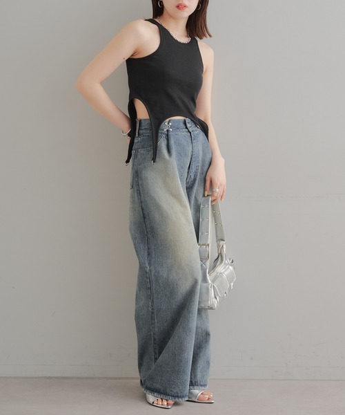45R 前後で柄の違うタンクトップ Chico（チコ）の「ガーターデザインタンク（タンクトップ）」 - WEAR