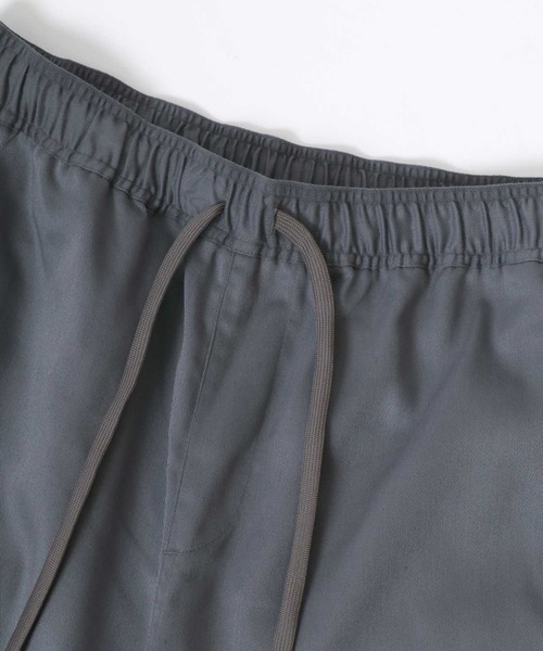 U.S. POLO ASSN.(ユーエスポロアッスン)の「U.S. POLO ASSN./ユーエスポロアッスン オーバーサイズ TCツイル ロゴ ワンポイント刺繍 無地 ショートパンツ/ハーフパンツ/ショーツ/カラーパンツ/レディース メンズ(チノパンツ・メンズ・ブラック/チャコール/ベージュ/ホワイト/ネイビー・M/L/LL)」の17枚目の写真