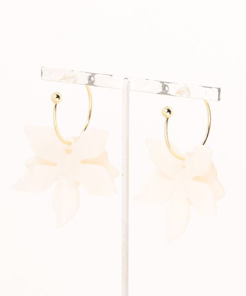 【Phase Eight】UK発 ラージ フラワー ピアス 両耳用 大きい 花 Phase Eight】UK発 ラージ フラワー ピアス 両耳用 大きい 花