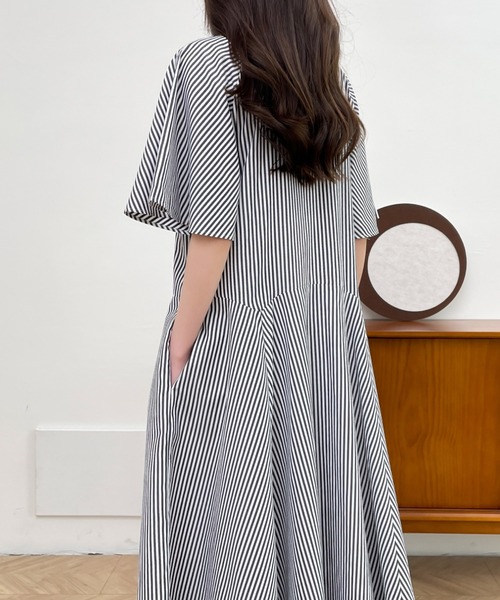 ABITOKYO（アビトーキョー）の「ストライプボリュームフレアシャツワンピース（シャツワンピース・レディース・チャコールグレー/ブラック/ブルー・M/L）」の13枚目の写真