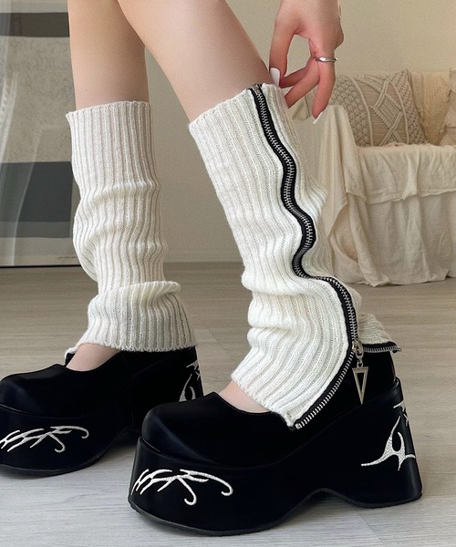 Chick（チック）の「【TAE×Chick】 厚底 メリージェーン（ドレスシューズ・レディース・ブラック・36/37/38/39）」の7枚目の写真