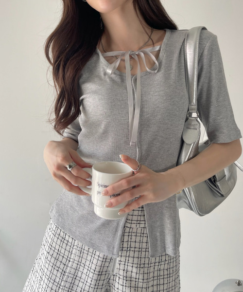 Ada.(エイダ)の「サテン リボン バレエコアデザイン Tシャツ(Tシャツ/カットソー・レディース・ブルー/ブラック/ライトグレー・FREE)」の14枚目の写真
