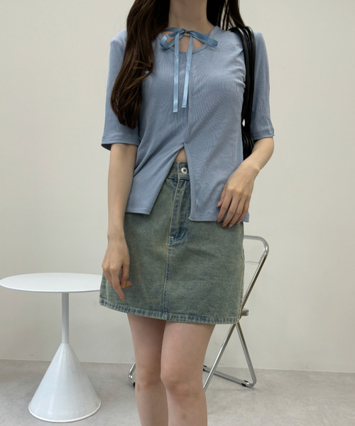 Ada.(エイダ)の「サテン リボン バレエコアデザイン Tシャツ(Tシャツ/カットソー・レディース・ブルー/ブラック/ライトグレー・FREE)」の6枚目の写真