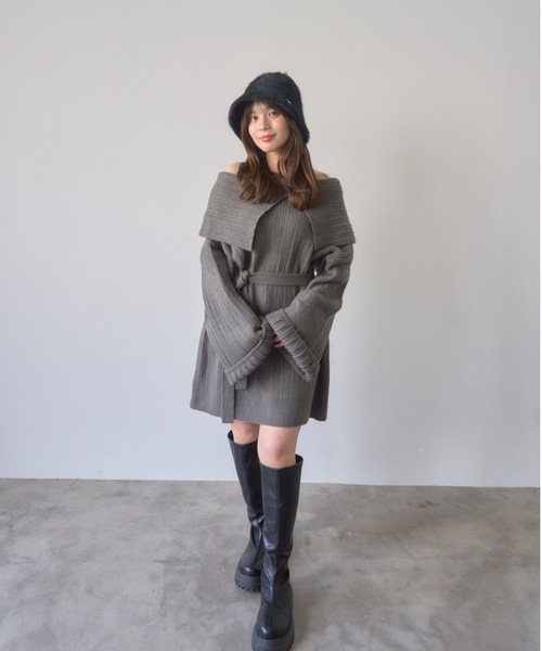 mellowneon（メロウネオン）の「マルチウェイオフショルニット/ワンピース（ニット/セーター・レディース・グレー/アイボリー/モカ・FREE）」の15枚目の写真
