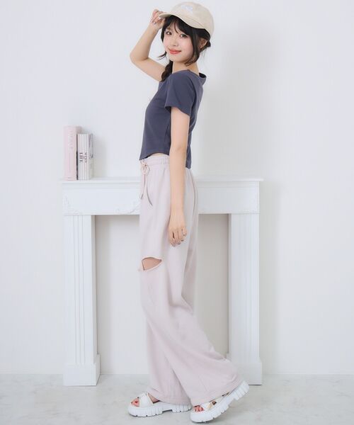 ems excite（エムズエキサイト）の「裾ラウンドTEE（Tシャツ/カットソー・レディース・チャコールグレー/オフホワイト/ブルー・FREE）」の20枚目の写真