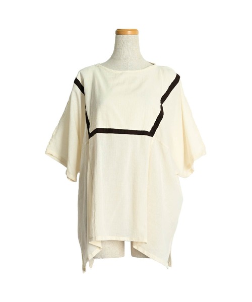 MARAI(マーライ)の「楽の極み ボックスシルエット 切り替えカットソー(Tシャツ/カットソー・レディース・ブラック/ホワイト/グリーン/レンガ/ベージュ・FREE)」の8枚目の写真