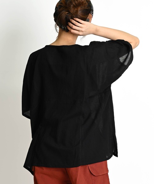 MARAI(マーライ)の「楽の極み ボックスシルエット 切り替えカットソー(Tシャツ/カットソー・レディース・ブラック/ホワイト/グリーン/レンガ/ベージュ・FREE)」の10枚目の写真