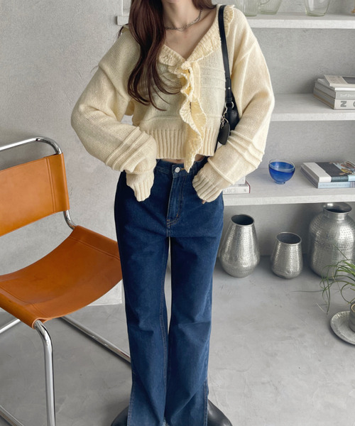 Ada.(エイダ)の「フリルカラーホックデザイン ニットカーディガン(カーディガン/ボレロ・レディース・アイボリー/ブラック/ダークブラウン・FREE)」の13枚目の写真