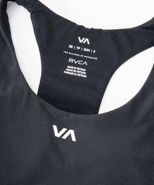 RVCA（ルーカ）の「RVCA レディース VA ESSENTIAL MID BRA アクティブウェア 【2024年秋冬モデル】/ルーカセットアップ対応ブラトップ（スポーツブラ・レディース・ブラック・SMALL/MEDIUM/LARGE）」の4枚目の写真