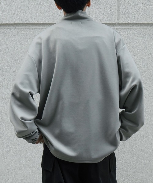 Confirm（コンファーム）の「ドレープとろみ ボリュームシルエット 裾ひも ドロスト ダンボールニット ハーフジッププルオーバースウェット カットソー ビッグシルエット【Confirm】（スウェット・メンズ・ブラック/ミント/チャコールグレー/グレー/ホワイト・M/L）」の21枚目の写真