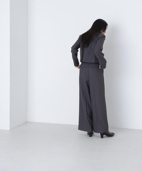 NATURAL BEAUTY BASIC(ナチュラルビューティーベーシック)の「◇<リラクシーセットアップシリーズ>クロップドジャケット(テーラードジャケット・レディース・チャコールグレー/ブラウン・SMALL/MEDIUM)」の12枚目の写真
