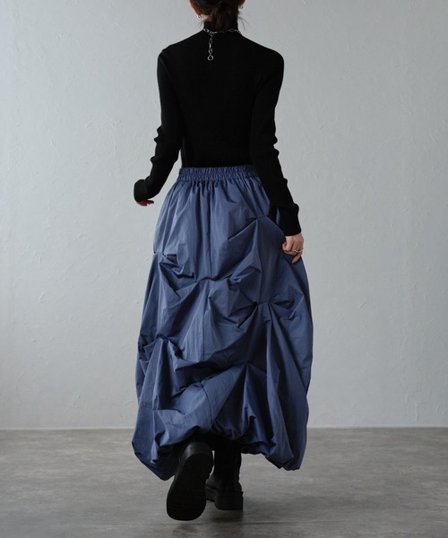 r.（アールドット）の「タックバルーンスカート（スカート・レディース・ブラック/オフホワイト/ブルー・FREE）」の13枚目の写真