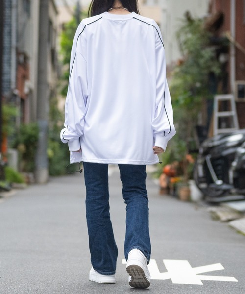JOHN'S CLOSET(ジョンズクローゼット)の「【13】ユニフォームデザイン ゲームロンT(Tシャツ/カットソー・メンズ・ホワイト系2/ホワイト系1/ネイビー系2/ブラック系2/ネイビー系1/ブラック系1・MEDIUM/LARGE)」の19枚目の写真