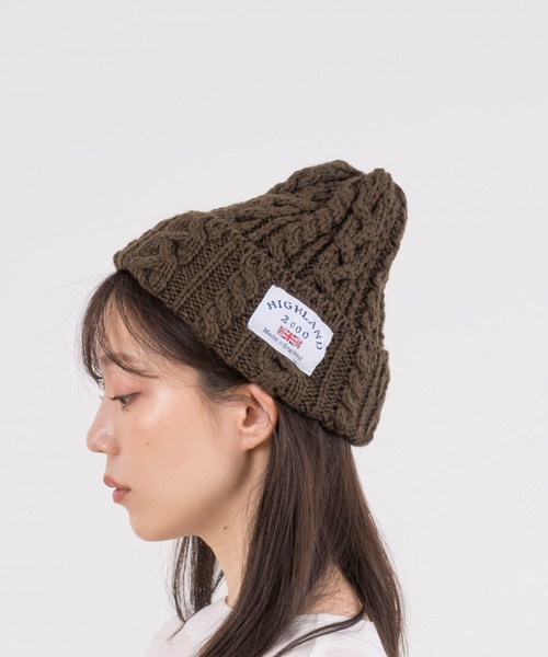 HIGHLAND 2000(ハイランドトゥーサウザンド)の「【HIGHLAND 2000/ハイランド2000】ボブキャップ ケーブル編み ニット帽 100%ウール(ニットキャップ/ビーニー・レディース・ベージュ/ネイビー/ブラック/ライトベージュ/チャコールグレー/ダークグリーン/ホワイト/ライトブラック/ブラウン/ブラック×ホワイト/インディゴブルー・FREE)」の7枚目の写真