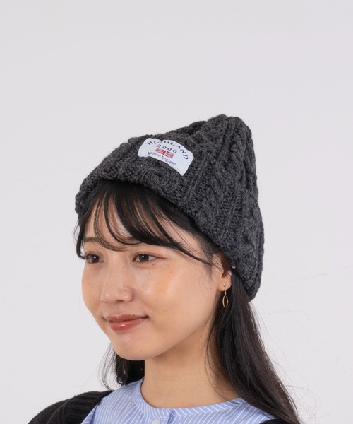 HIGHLAND 2000(ハイランドトゥーサウザンド)の「【HIGHLAND 2000/ハイランド2000】ボブキャップ ケーブル編み ニット帽 100%ウール(ニットキャップ/ビーニー・レディース・ベージュ/ネイビー/ブラック/ライトベージュ/チャコールグレー/ダークグリーン/ホワイト/ライトブラック/ブラウン/ブラック×ホワイト/インディゴブルー・FREE)」の6枚目の写真