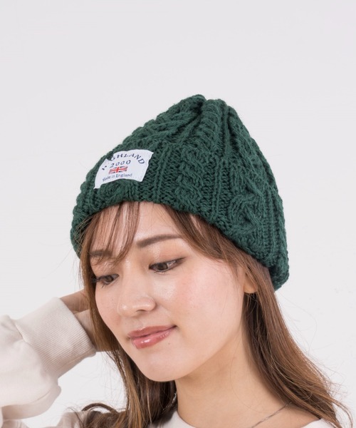 HIGHLAND 2000(ハイランドトゥーサウザンド)の「【HIGHLAND 2000/ハイランド2000】ボブキャップ ケーブル編み ニット帽 100%ウール(ニットキャップ/ビーニー・レディース・ベージュ/ネイビー/ブラック/ライトベージュ/チャコールグレー/ダークグリーン/ホワイト/ライトブラック/ブラウン/ブラック×ホワイト/インディゴブルー・FREE)」の1枚目の写真