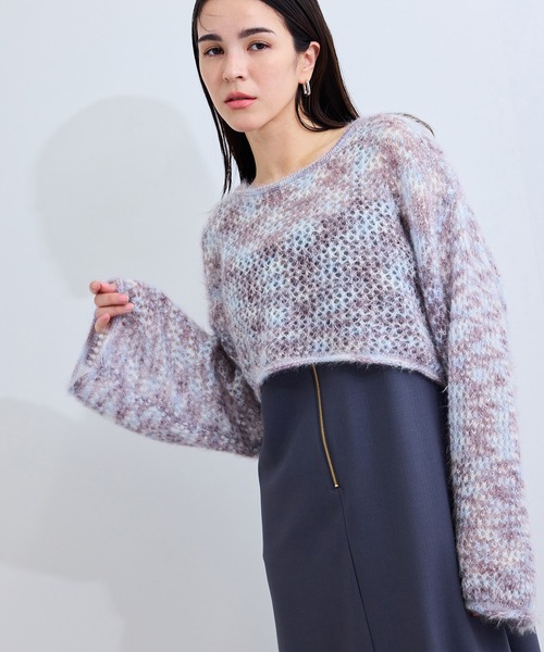 le cercle ADAM ET ROPE'(ルセルクルアダムエロペ)の「キャットヤーンクロップドプルオーバー(ニット/セーター・レディース・ベージュ系その他2/ピンク系その他2/グレー系その他・FREE)」の2枚目の写真