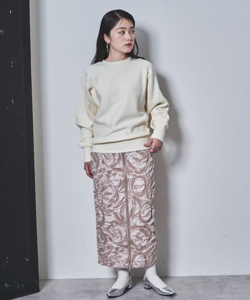 tarin arin(タリンアリン)の「【150㎝前後の小柄さんサイズ】ダメージクルーネックスウェット(スウェット・レディース・ブルー/チャコールグレー/ホワイト・M/S)」の10枚目の写真
