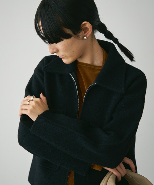 Lutim by u(ルチバイユー)の「圧縮ニットジップアップジャケット(ニット/セーター・レディース・ホワイト/ブラック・FREE)」の13枚目の写真