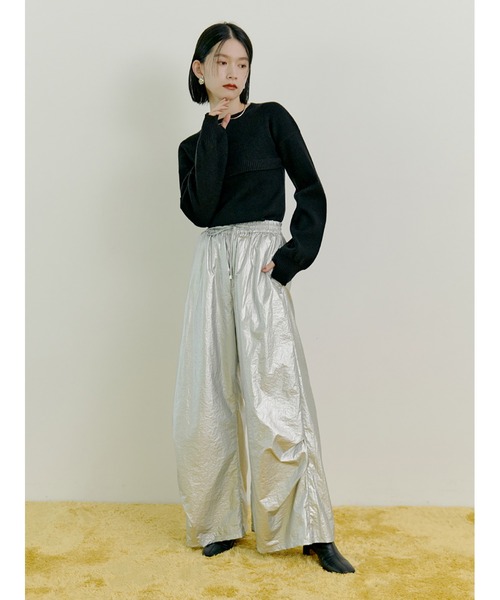 Stylevoice for xxx（スタイルヴォイスフォー）の「メタリックイージーパンツ（その他パンツ・レディース・シルバー/ブラック・FREE）」の3枚目の写真
