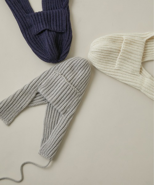 N.(N. Natural Beauty Basic)(エヌエヌナチュラルビューティーベーシック)の「ニットフライトキャップ(ニットキャップ/ビーニー・レディース・ライトグレー/ネイビー/オフホワイト・フリ-)」の2枚目の写真