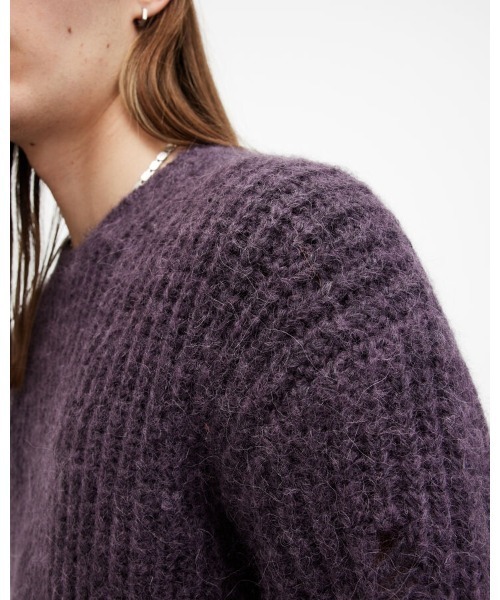 ALLSAINTS(オールセインツ)の「SLANE OVERSIZED CREW NECK JUMPER | SLANE オーバーサイズ クルー ネック ニット・セーター(ニット/セーター・メンズ・パープル系その他・L/S/XS/M)」の5枚目の写真