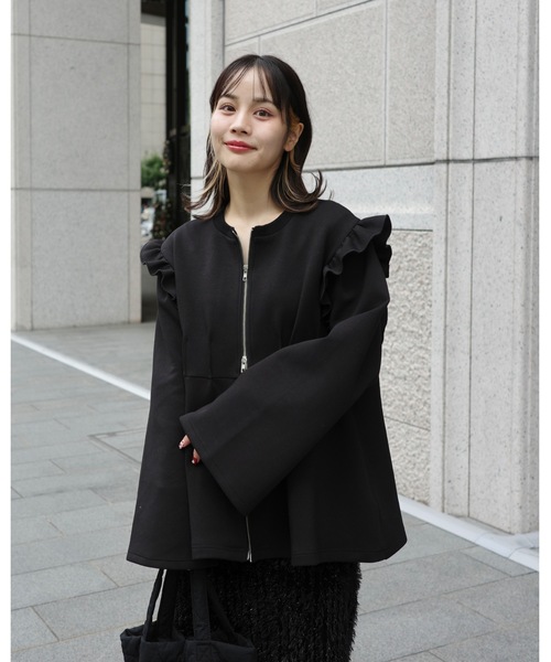 【新品タグ付】jumelle ジュメロ　フリルジップアップスウェット　グレー jumelle（ジュメロ）の「frill zipup sweat（スウェット）」 - WEAR