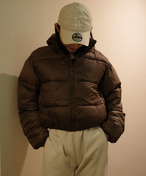 Mela(メラ)の「韓国っぽショートパファージャケット(ダウンジャケット/コート・レディース・ブラウン/ブラック・L/M/S)」の9枚目の写真