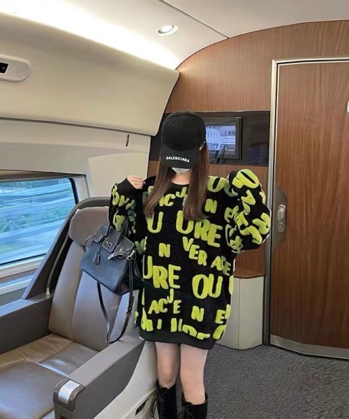 LETee(レティー)の「サガラ刺繍風 ロゴジャカードニットプルオーバー(ニット/セーター・レディース・ピンク/グリーン/ホワイト/ブルー・FREE)」の11枚目の写真