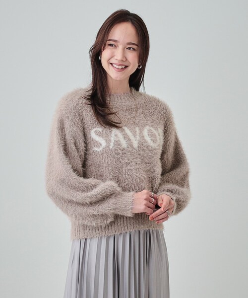 Cutie Blonde（キューティーブロンド）の「◆【S-LL】ほんのりショート丈 ふわふわフェザー ロゴニット（ニット/セーター・レディース・ライトグレー/チャコールグレー/オフホワイト/ブラウン系・03/04/02/01）」の9枚目の写真