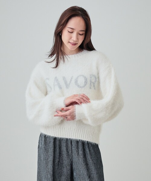 セール】【S-LL】ほんのりショート丈 ふわふわフェザー ロゴニット