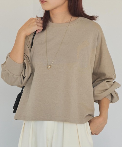 titivate(ティティベイト)の「ルーズシルエットカットソープルオーバー(Tシャツ/カットソー・レディース・オリーブ/ライトブルー/ブラック/アイボリー/ライトグリーン/ダークブラウン/ネイビー/オフホワイト/杢グレー/ブルー/グレイッシュベージュ/チャコール/ライトピンク/イエロー/オレンジ・P/T)」の7枚目の写真