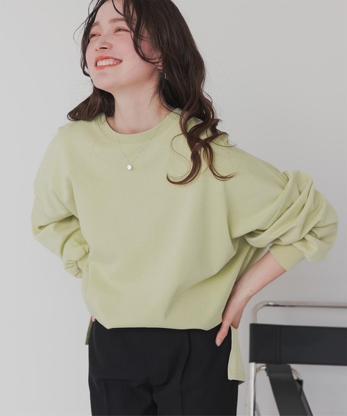 titivate(ティティベイト)の「ルーズシルエットカットソープルオーバー(Tシャツ/カットソー・レディース・オリーブ/ライトブルー/ブラック/アイボリー/ライトグリーン/ダークブラウン/ネイビー/オフホワイト/杢グレー/ブルー/グレイッシュベージュ/チャコール/ライトピンク/イエロー/オレンジ・P/T)」の9枚目の写真