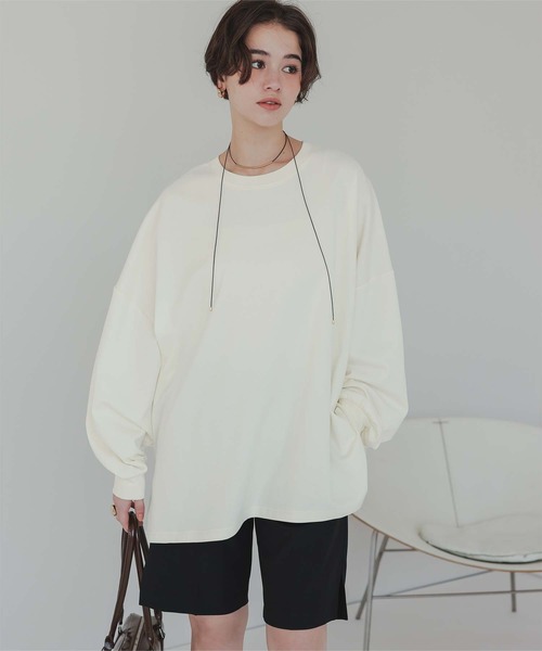 titivate(ティティベイト)の「ルーズシルエットカットソープルオーバー(Tシャツ/カットソー・レディース・オリーブ/ライトブルー/ブラック/アイボリー/ライトグリーン/ダークブラウン/ネイビー/オフホワイト/杢グレー/ブルー/グレイッシュベージュ/チャコール/ライトピンク/イエロー/オレンジ・P/T)」の1枚目の写真