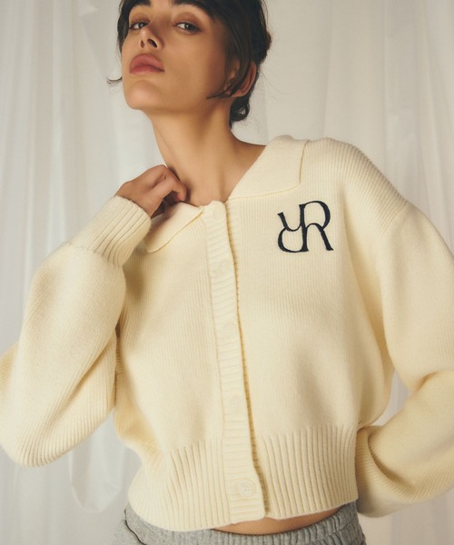 FOREVER 21(フォーエバー トゥエンティーワン)の「【2025SS】襟付きニットカーディガン(カーディガン/ボレロ・レディース・チャコールグレー/オフホワイト/ライトブルー・FREE)」の2枚目の写真