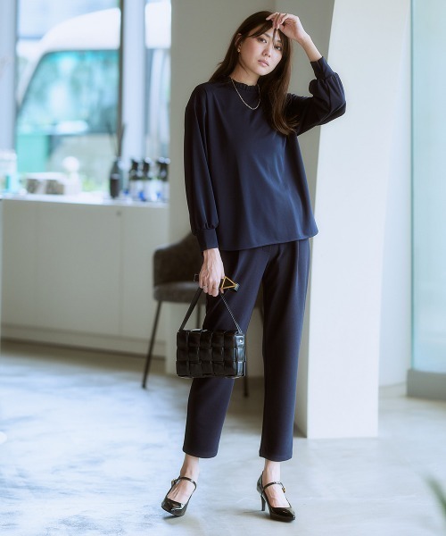 7days Life Styling（セブンデイズライフスタイリング）の「カットソー素材フリルネックブラウス<大きいサイズ有>（シャツ/ブラウス・レディース・オフホワイト/ネイビー・3L/LL/L/M/S）」の6枚目の写真