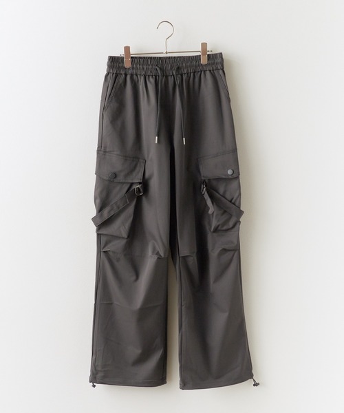 Chick（チック）の「Cargo pants / ドローコード付きカーゴパンツ（カーゴパンツ・レディース・グレー/オリーブ/ブラック/ベージュ・M/L）」の3枚目の写真