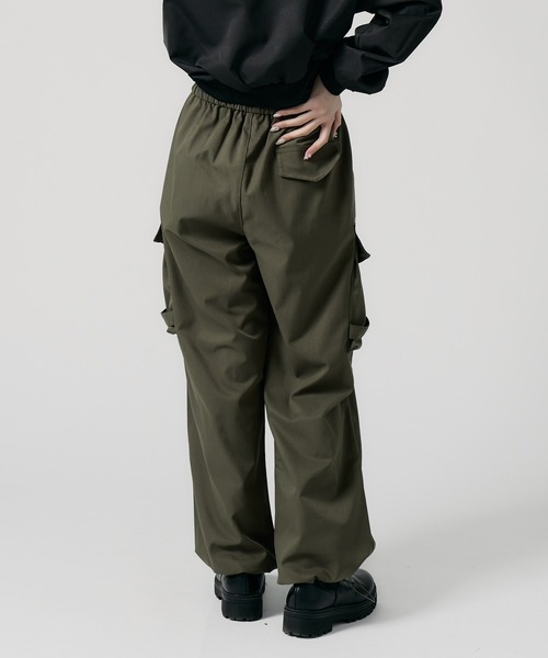 Chick（チック）の「Cargo pants / ドローコード付きカーゴパンツ（カーゴパンツ・レディース・グレー/オリーブ/ブラック/ベージュ・M/L）」の18枚目の写真