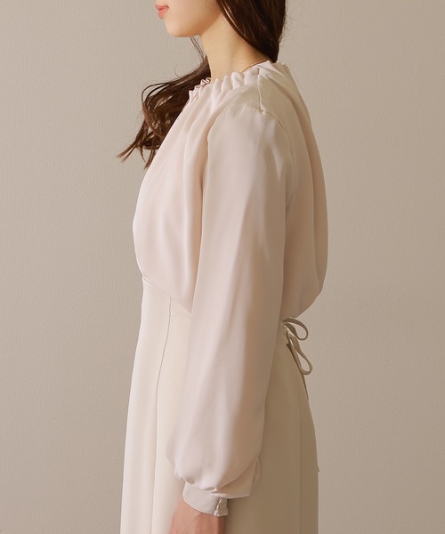 Lace Ladies(レースレディース)の「ソリッドカラー ラウンドネック タック フレア ブラウス(シャツ/ブラウス・レディース・オフホワイト/グレー/ブラック/ホワイト・FREE/S)」の15枚目の写真