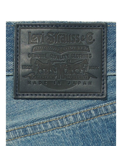 Levi's(リーバイス)の「Levi's/リーバイス BLUETAB(TM) CARVE リラックスジーンズ ミディアムインディゴ MADE IN JAPAN(デニムパンツ・レディース・インディゴブルー・23inch/24inch/25inch/26inch/27inch/28inch)」の15枚目の写真