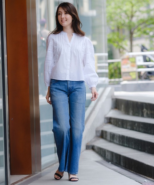 Levi's(リーバイス)の「Levi's/リーバイス BLUETAB(TM) CARVE リラックスジーンズ ミディアムインディゴ MADE IN JAPAN(デニムパンツ・レディース・インディゴブルー・23inch/24inch/25inch/26inch/27inch/28inch)」の19枚目の写真