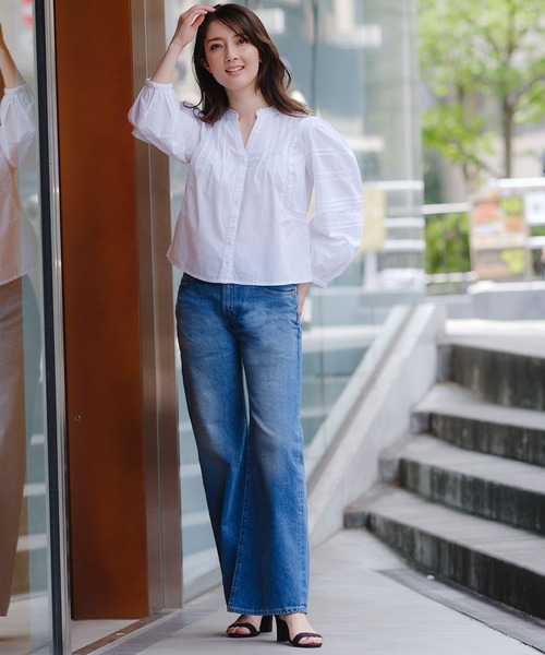 Levi's(リーバイス)の「Levi's/リーバイス BLUETAB(TM) CARVE リラックスジーンズ ミディアムインディゴ MADE IN JAPAN(デニムパンツ・レディース・インディゴブルー・23inch/24inch/25inch/26inch/27inch/28inch)」の20枚目の写真