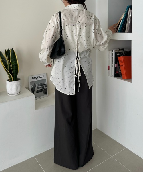 efill（エフィル）の「バックリボン ドット スタンドカラー ブラウス（シャツ/ブラウス・レディース・アイボリー・FREE）」の21枚目の写真