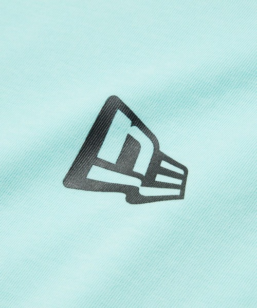 NEW ERA（ニューエラ）の「NEW ERA/ニューエラ SS CT TEE FLAG LOGO MINI  半袖Tシャツ ワンポイント 14410099/14410100/14410101/14521382/14521383（Tシャツ/カットソー・メンズ・ブラック/ホワイト/ライトブルー/ブラウン/ベージュ・XXL/M/L/XL）」の7枚目の写真