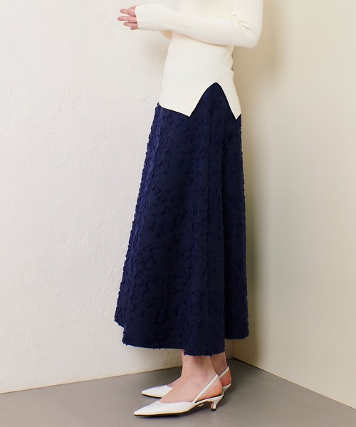 allureville（アルアバイル）の「DUTEL フレアスカート（スカート・レディース・ネイビー/オフホワイト・1/2）」の17枚目の写真