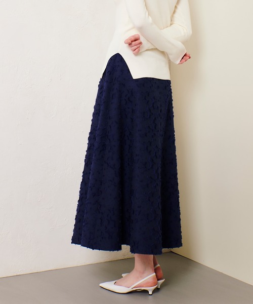 allureville（アルアバイル）の「DUTEL フレアスカート（スカート・レディース・ネイビー/オフホワイト・1/2）」の18枚目の写真