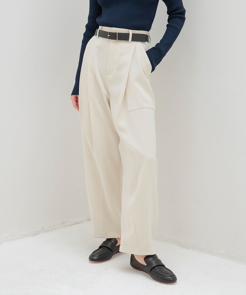 MAISON BOINET（メゾンボワネ）の「MAISON BOINET / gold square belt(ゴールドスクエアベルト 91752G)（ベルト・レディース・ブラック・FREE）」の3枚目の写真