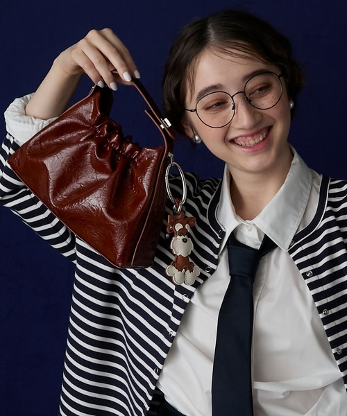 BONLECILL Marche(ボンルシールマルシェ)の「【BONLECILL Marche】2way ベルトグリップギャザーワンハンドルバッグ/ショルダーバッグ(ショルダーバッグ・レディース・ブラウン/バーガンディー/ブラック・FREE)」の2枚目の写真